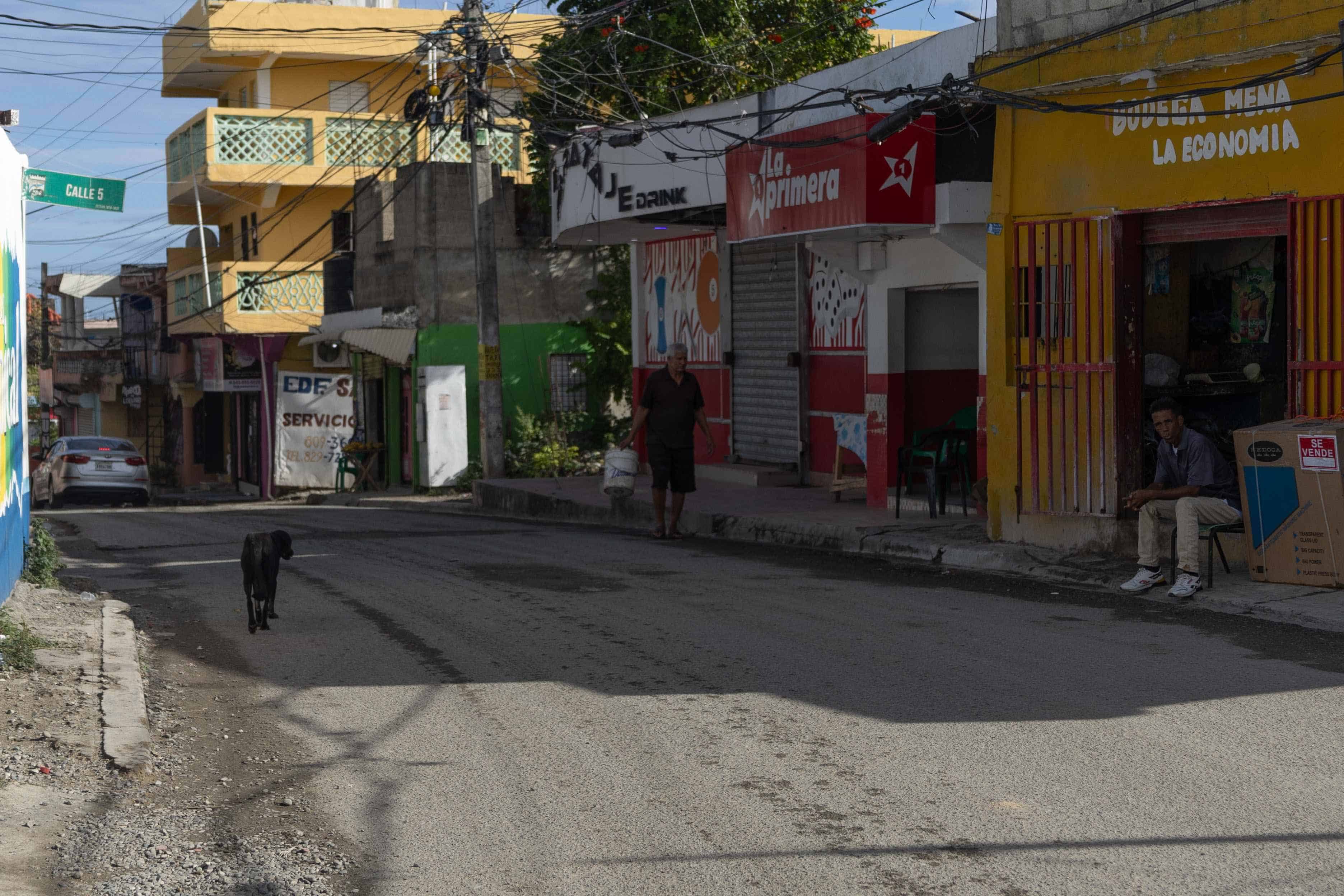 Sentencian a dos hombres por asesinato de transeúnte en Los Guaricanos