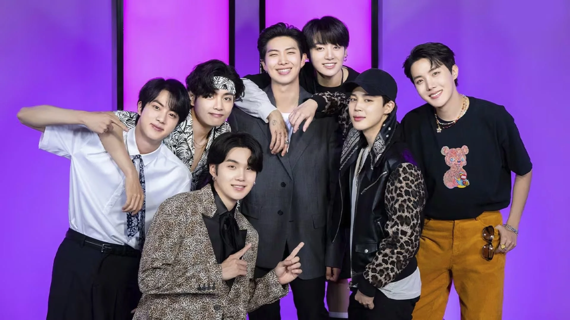 La banda BTS inicia en Corea del Sur la gira mundial de K-pop con más conciertos de la historia