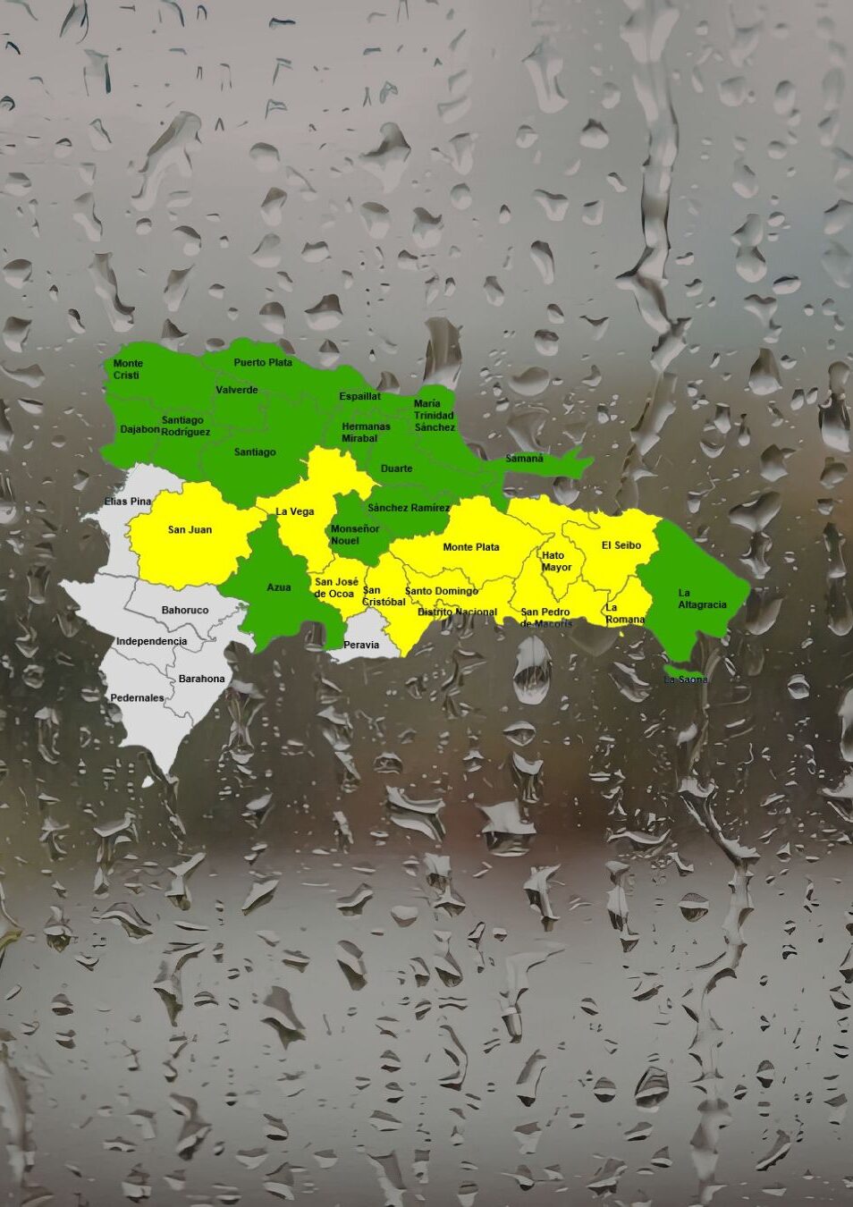 COE eleva a 11 las provincias en alerta amarilla y baja 15 a verde por incidencia de vaguada