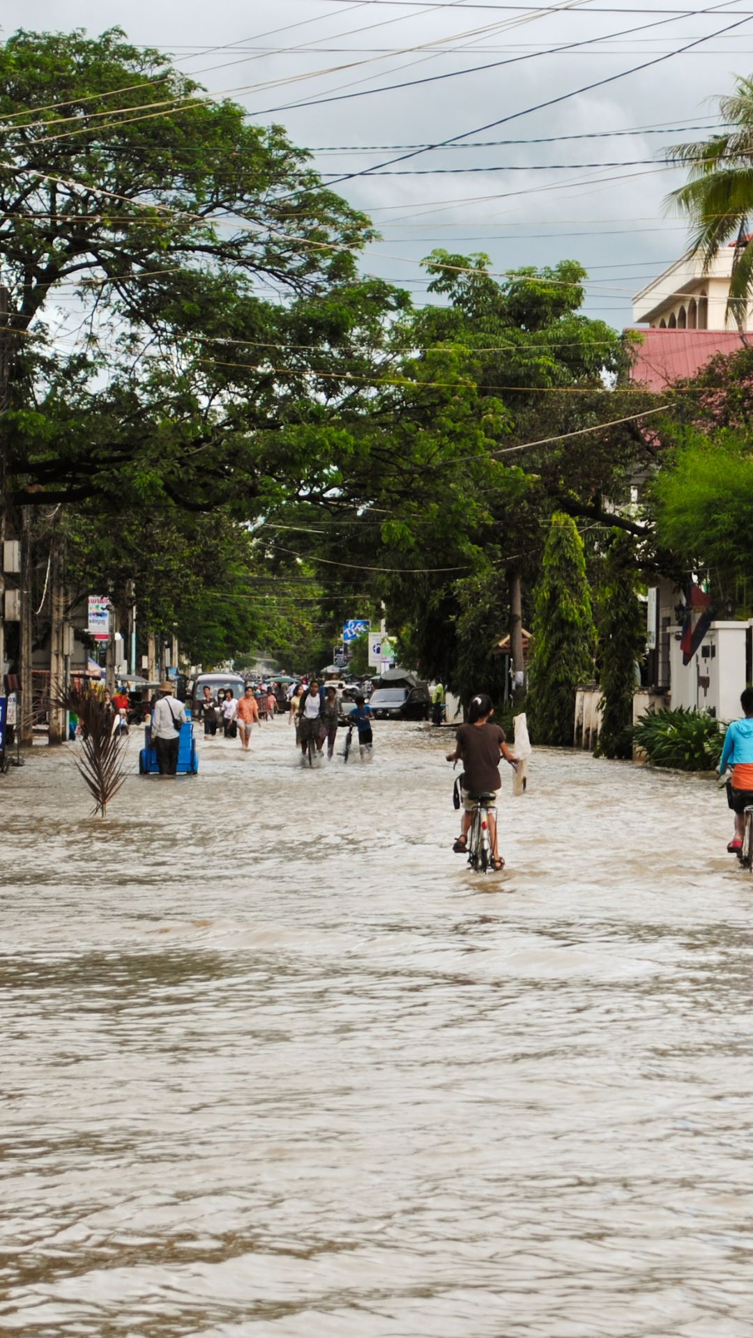 Vaguada mantiene en alerta al país tras inundaciones: aguaceros, tronadas y ráfagas seguirán impactando varias provincias