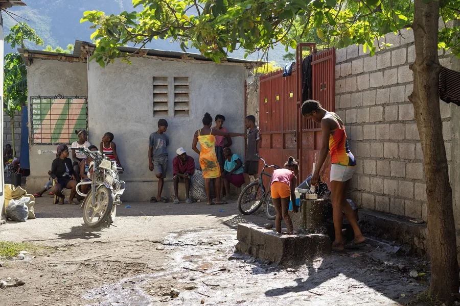 Masacre en Haití: sobrevivir huyendo de las balas