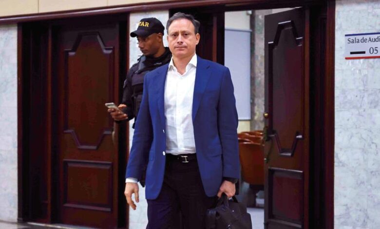 Jean Alain Rodríguez regresa a país tras agotar permiso otorgado por razones de salud