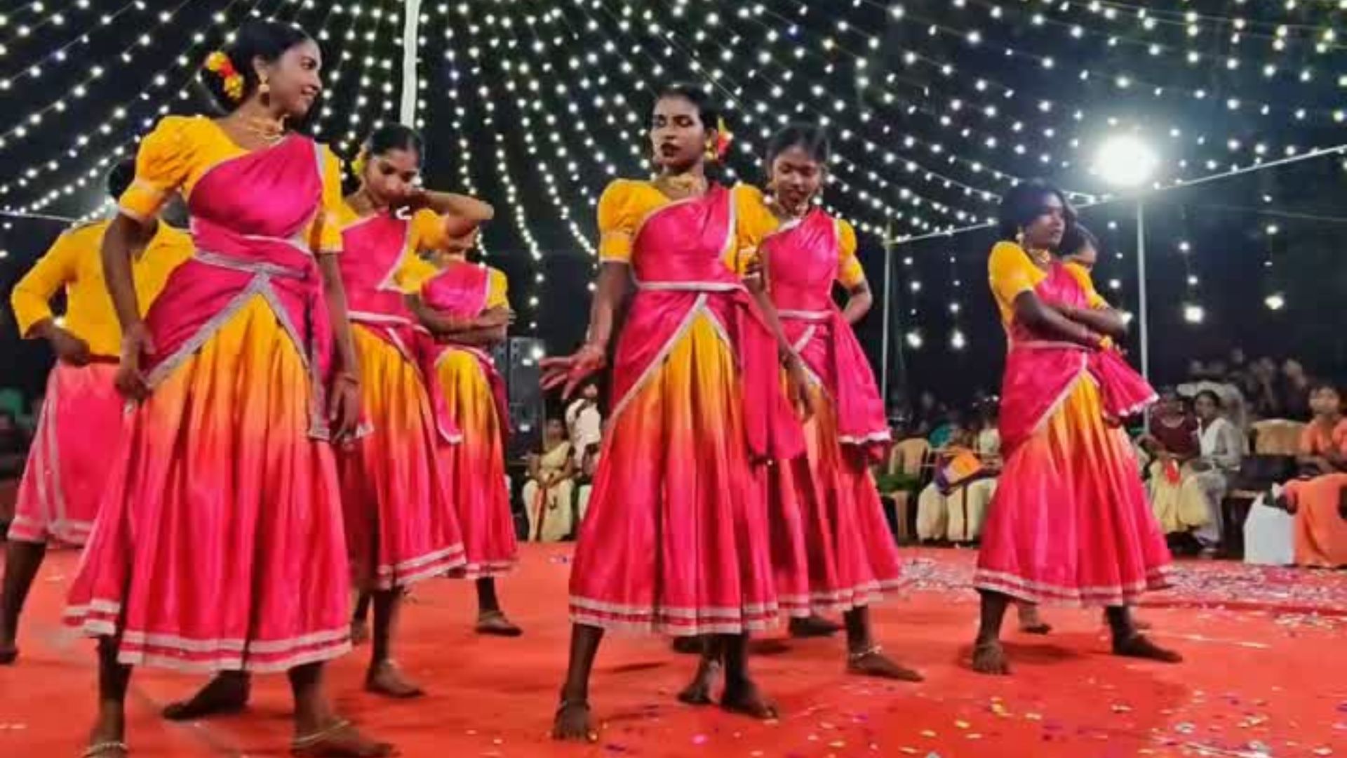 Escuela de danza en India gana competencia al ritmo de Don Miguelo