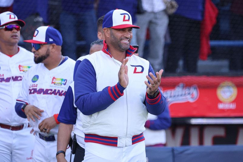 Estrellas anuncian Albert Pujols es su presidente de operaciones de béisbol