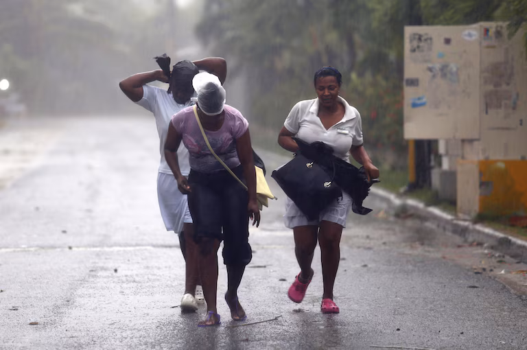 Continúan las lluvia este jueves; medios internacionales se hacen eco de la situación climática que afecta a RD