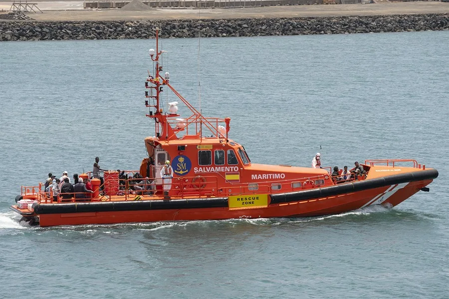 Casi 8.000 migrantes murieron en rutas irregulares en el mundo en 2025, según confirma la OIM