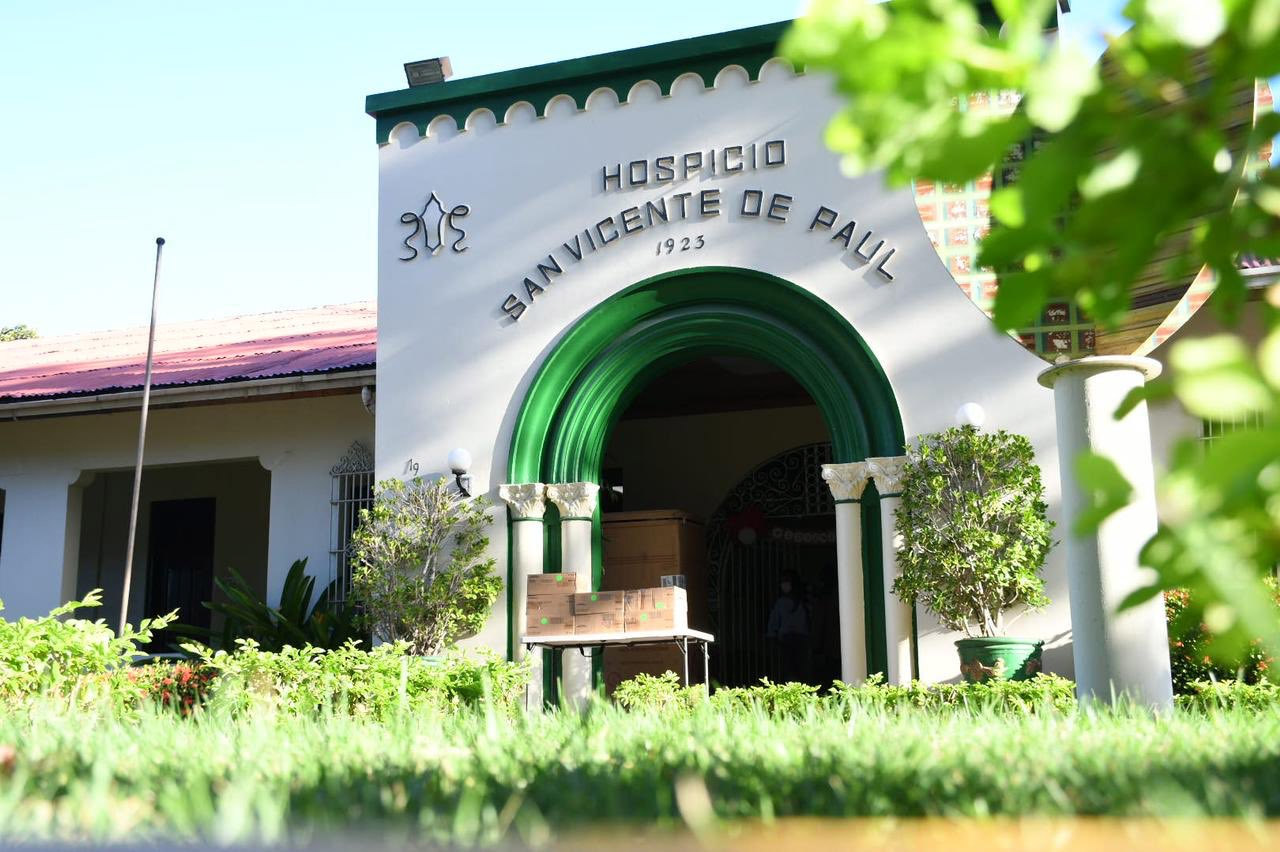 Pared colapsada y alerta por gas: Momentos de tensión en el Hospicio San Vicente de Paúl