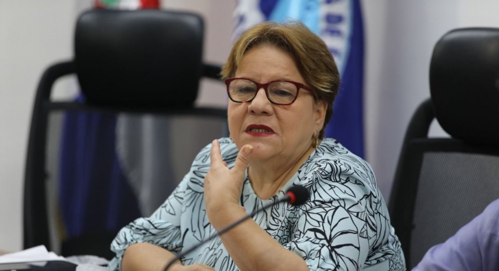 Sistema frontal permanece estacionario y las lluvias continuarán durante la semana, según Indomet