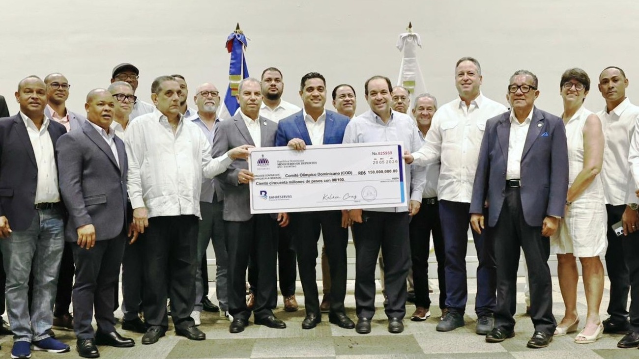 «Los fondos ya están en las cuentas del COD»: Ministerio de Deportes entrega recursos rumbo a Santo Domingo 2026