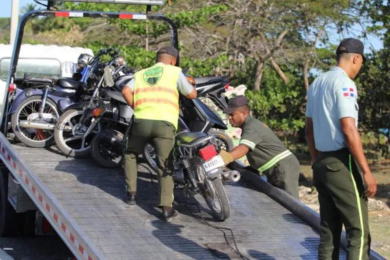Más de 19,000 motociclistas fiscalizados y 6,000 motocicletas retenidas en operativos del fin de semana
