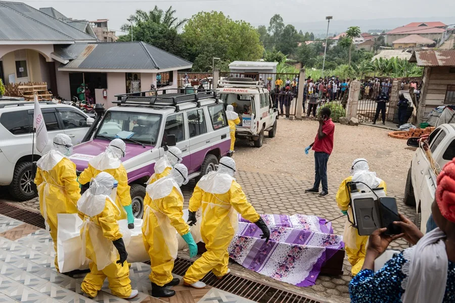 La OMS pide un alto el fuego en el este de la RD del Congo para contener la epidemia de ébola