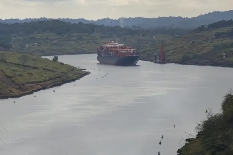 El Canal de Panamá se prepara ante la amenaza de un fenómeno El Niño potente este 2026