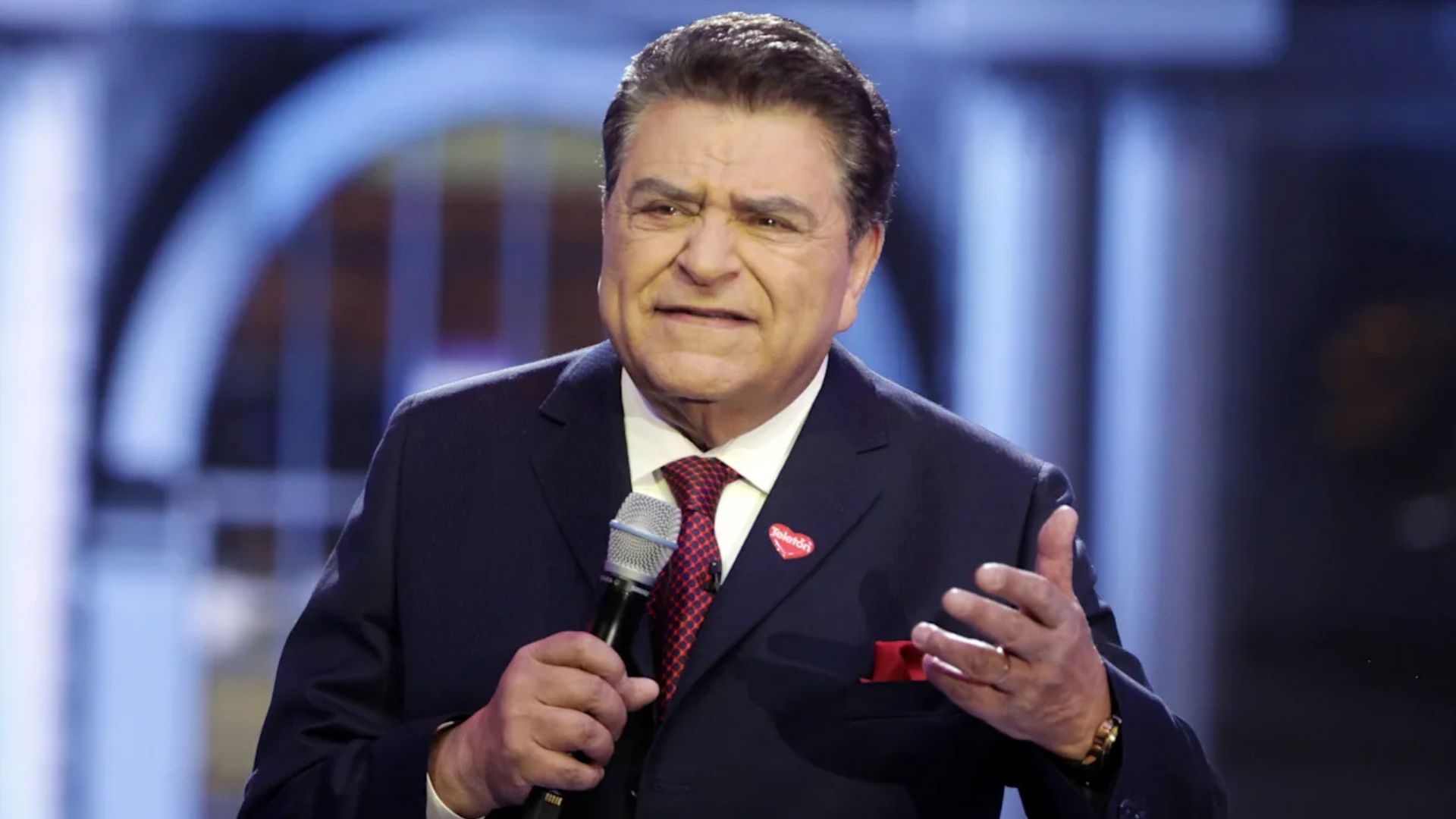 Don Francisco vuelve a Univision con un programa de entrevistas a figuras hispanas en EE. UU.