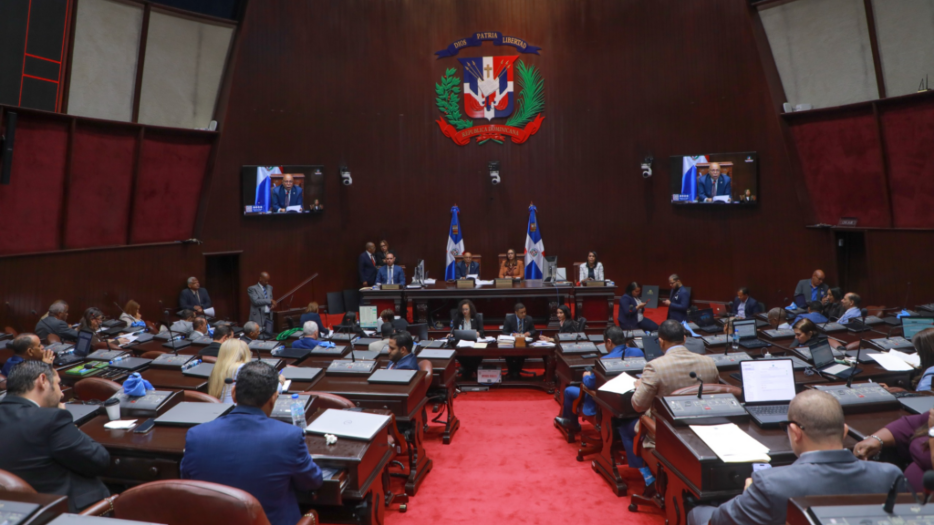 Aprueban en primera discusión modificación a ley de estados de excepción