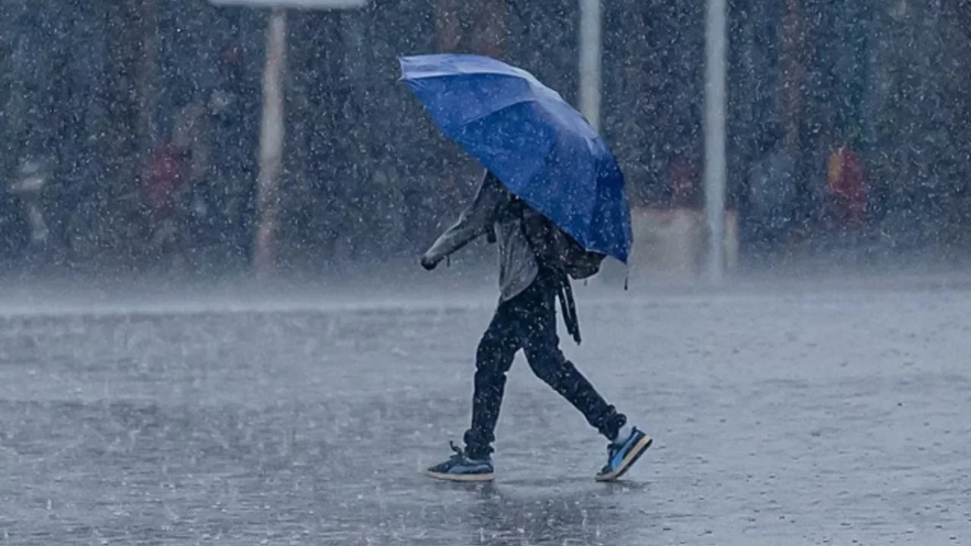 Calor, chubascos y ráfagas de viento incidirán este jueves en gran parte del país