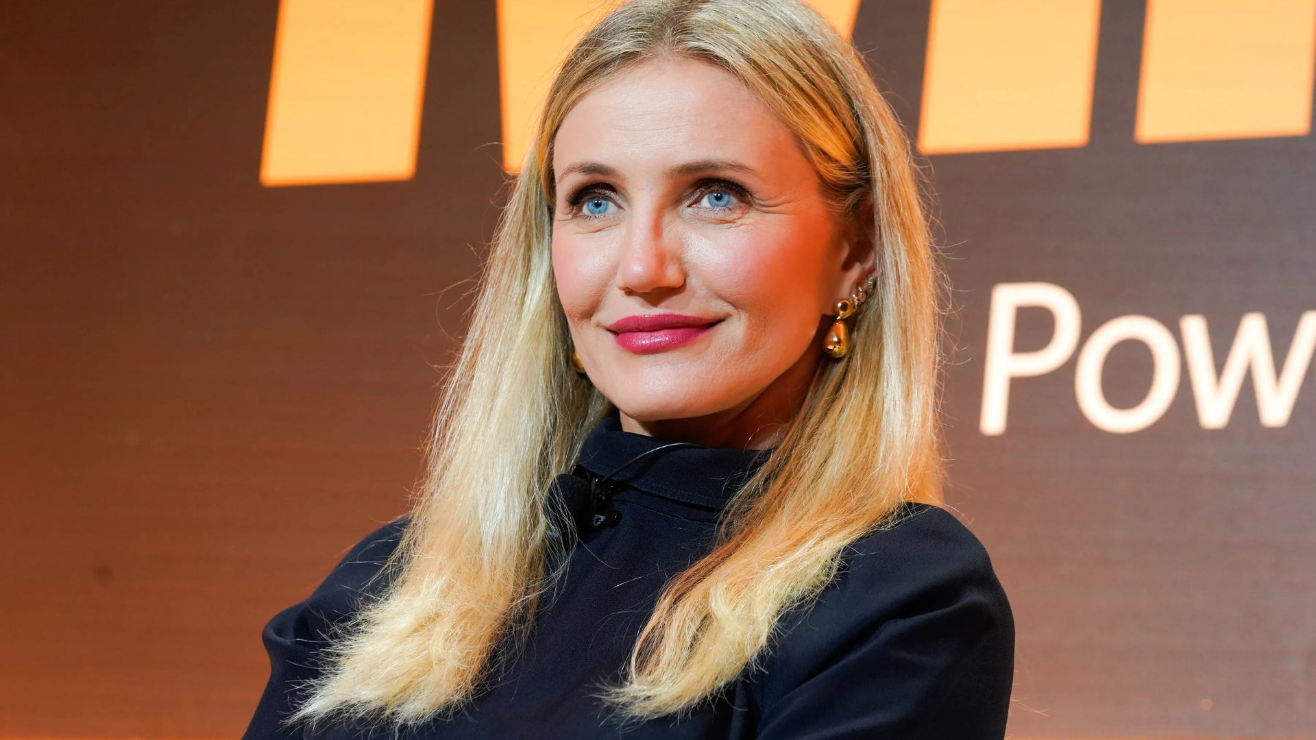 Cameron Diaz causa revuelo tras reaparecer en programa de Jimmy Fallon