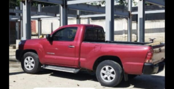 Cámaras de seguridad captan robo de yipeta en Santiago; propietario pide ayuda a las autoridades