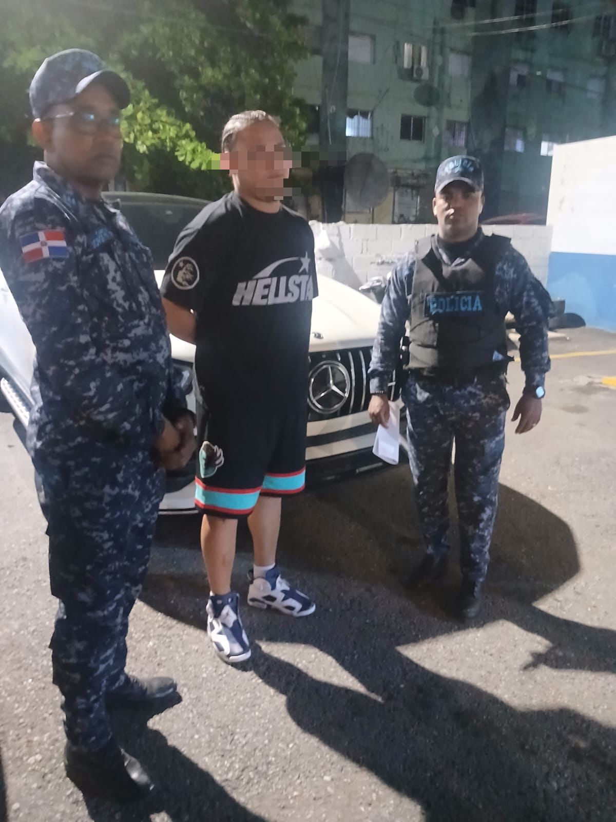 Policía apresa a dos hombres tras frustrar carrera clandestina en Los Guaricanos