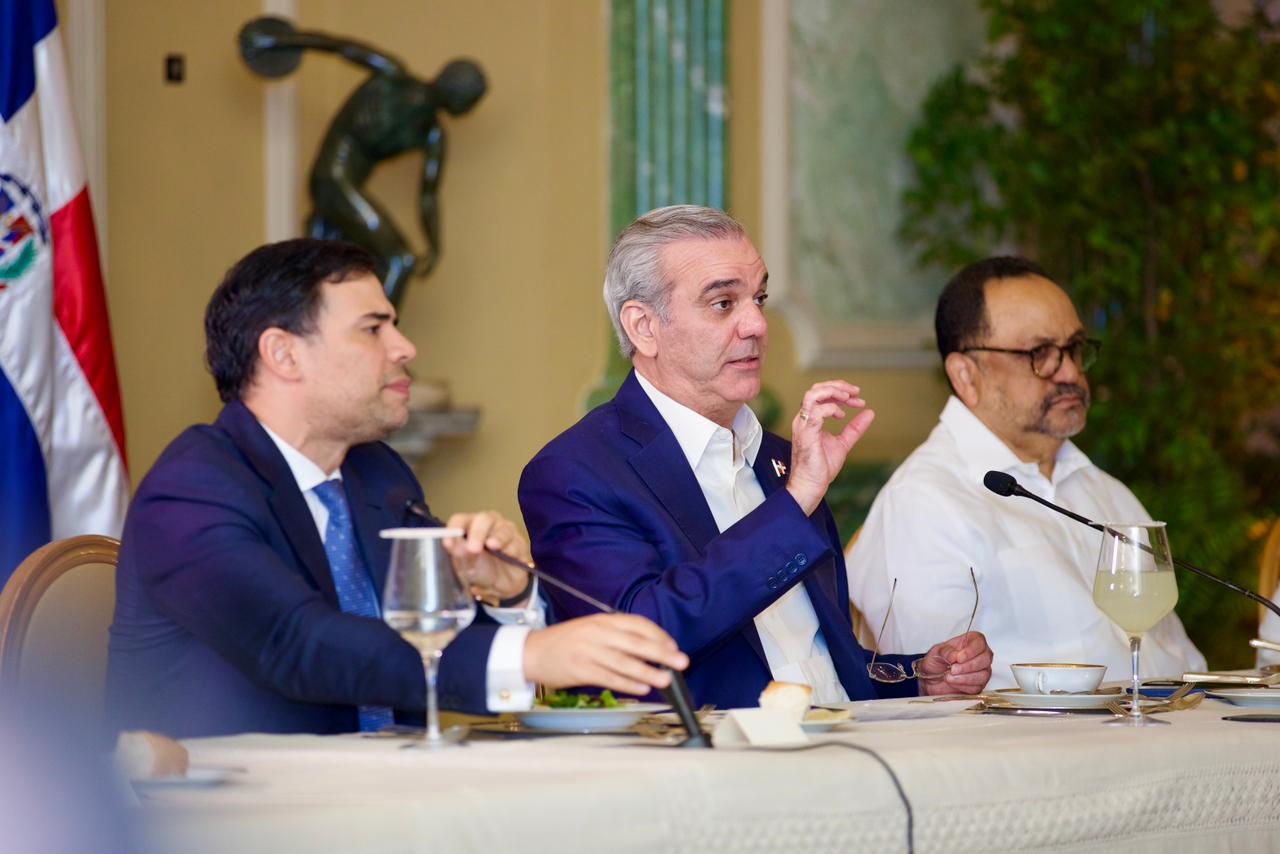 Anuncian plan para rescatar el emblemático Teatro Agua y Luz como epicentro cultural