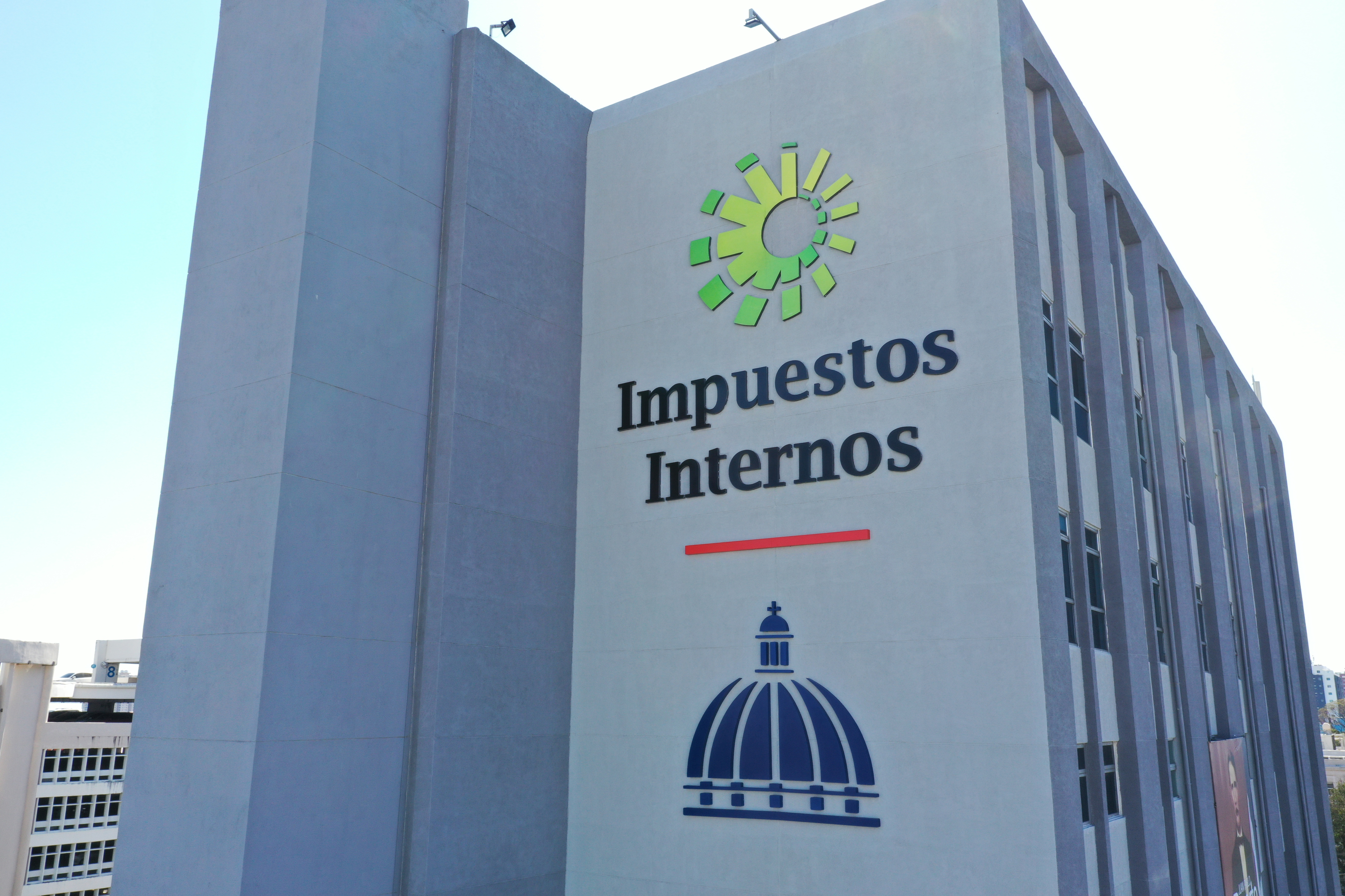 DGII recaudó RD$116,555 millones en abril, impulsada por Impuesto sobre la Renta e ITBIS