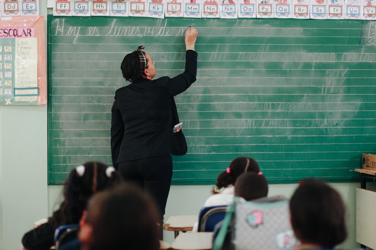 Inicia fase clave de la evaluación docente: observan clases en todo el país