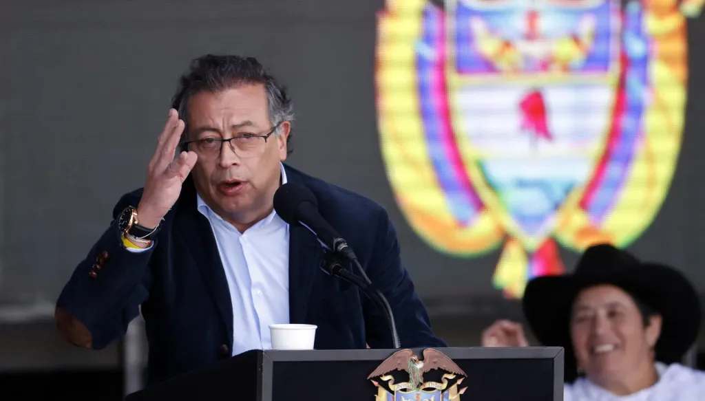 Abren una investigación a Petro por la presunta participación en el proceso electoral colombiano