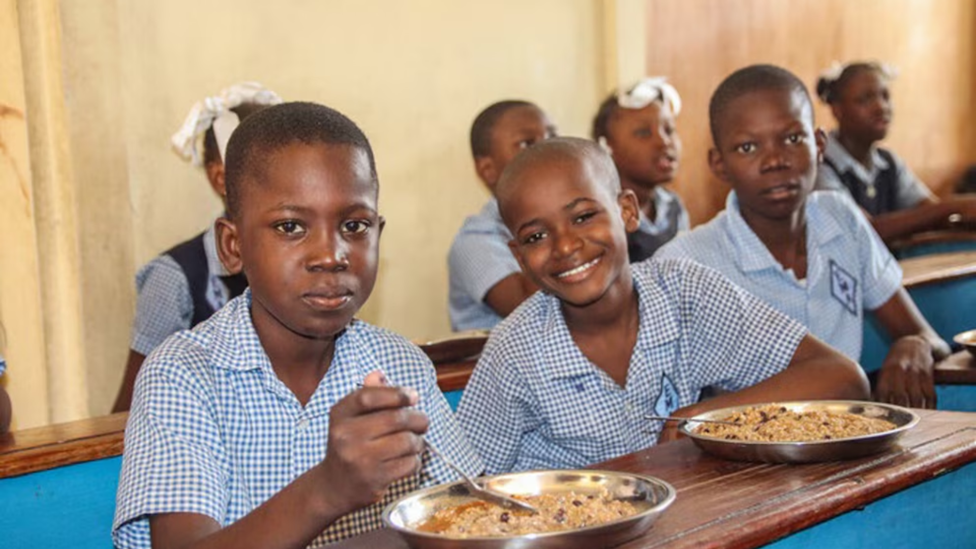 Unicef exige aclarar el paradero de más de 300 niños haitianos ingresados a Chile
