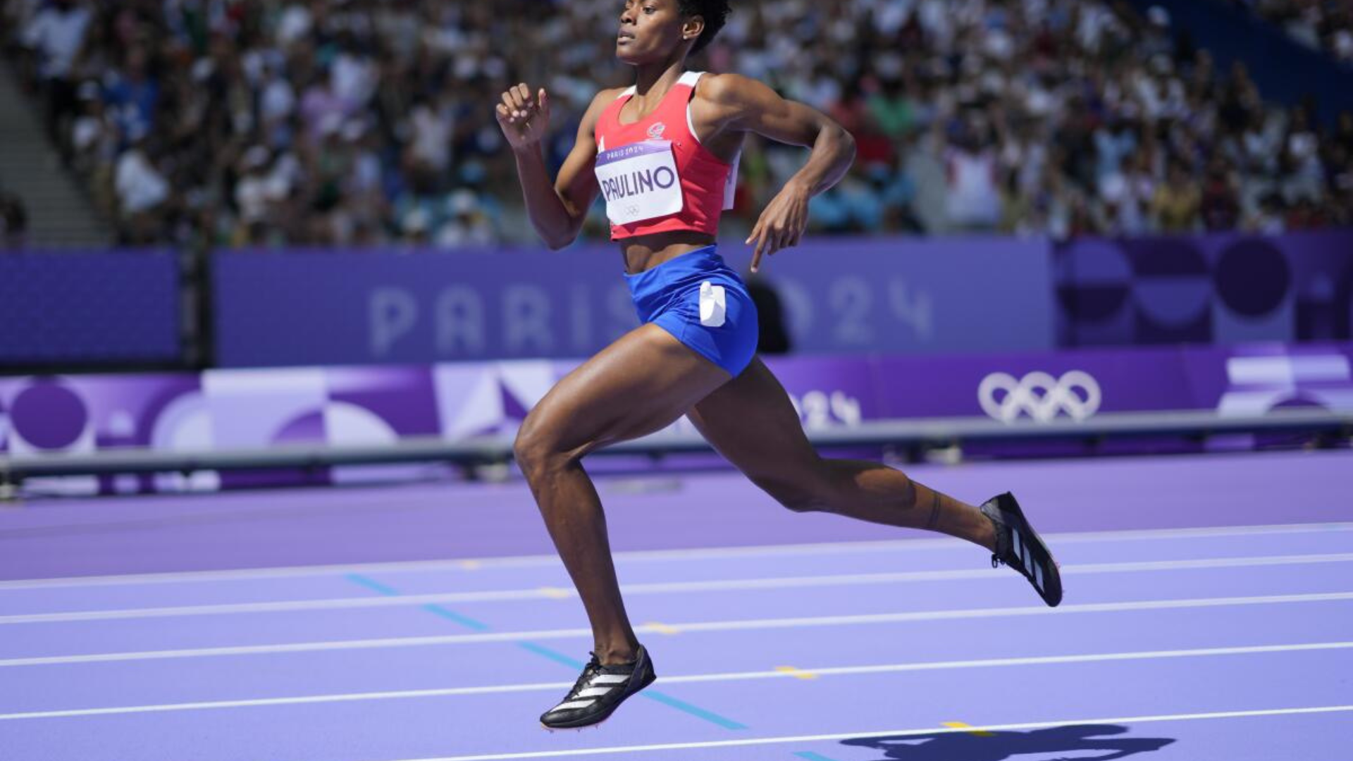 Marileidy Paulino suma otra victoria en la Liga Diamante y rompe récord en París