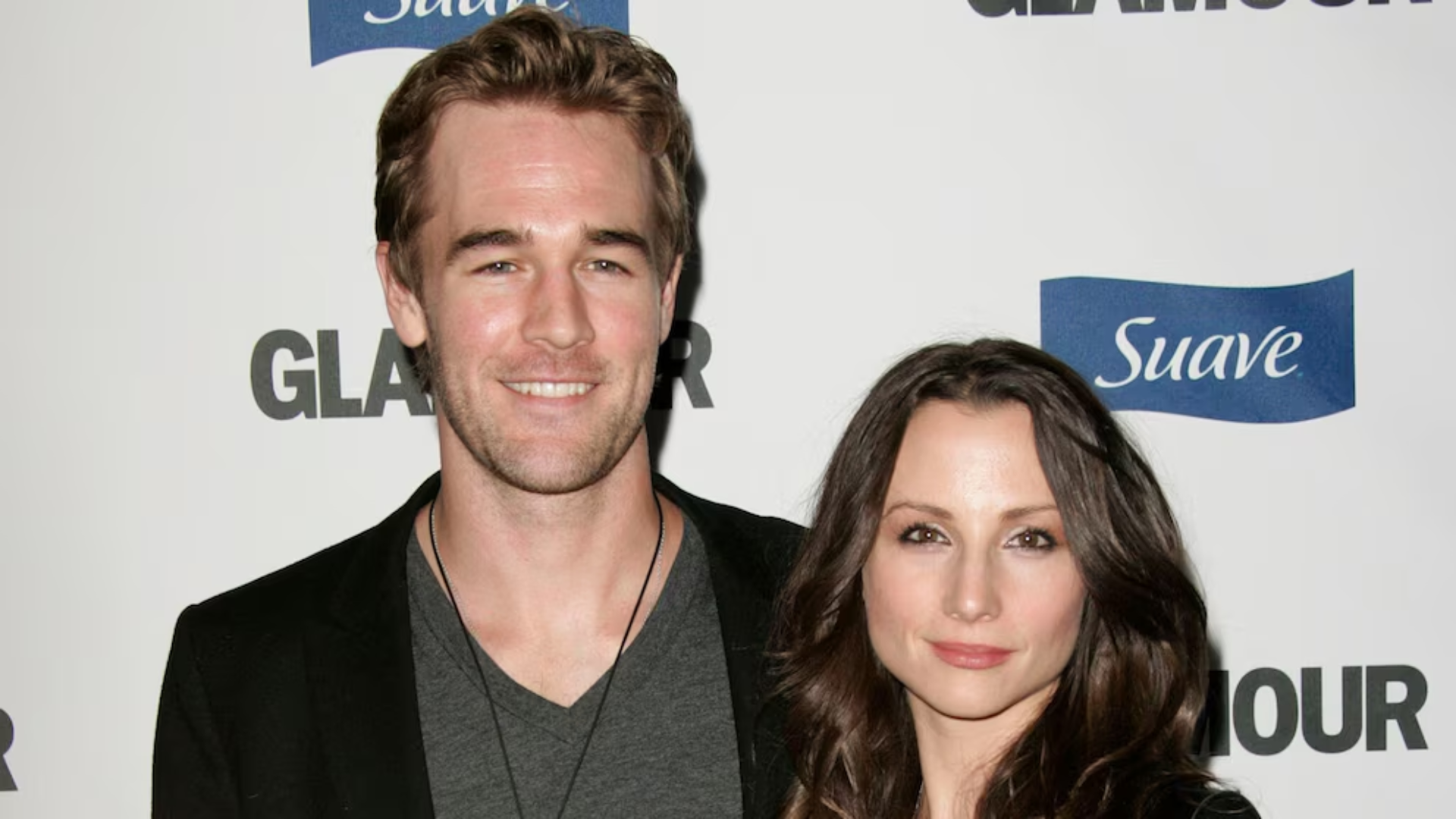 Exesposa de James Van Der Beek se casa tres meses después de la muerte del actor