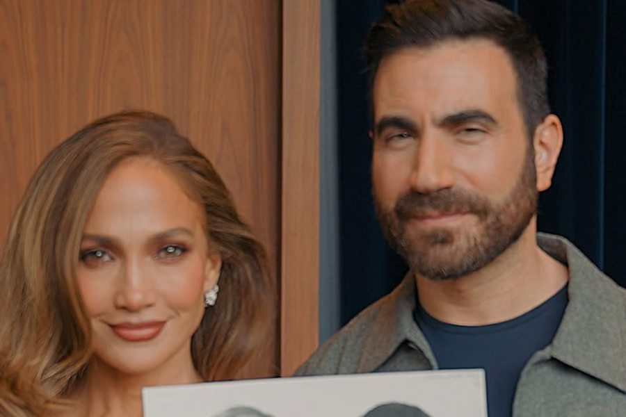 Jennifer López y Brett Goldstein destacan a República Dominicana como “el paraíso” durante promoción de “Office Romance”