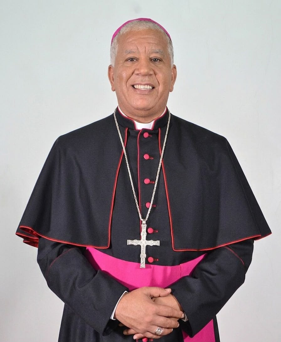 Mons. Andrés Napoleón Romero Cárdenas es designado obispo de La Vega