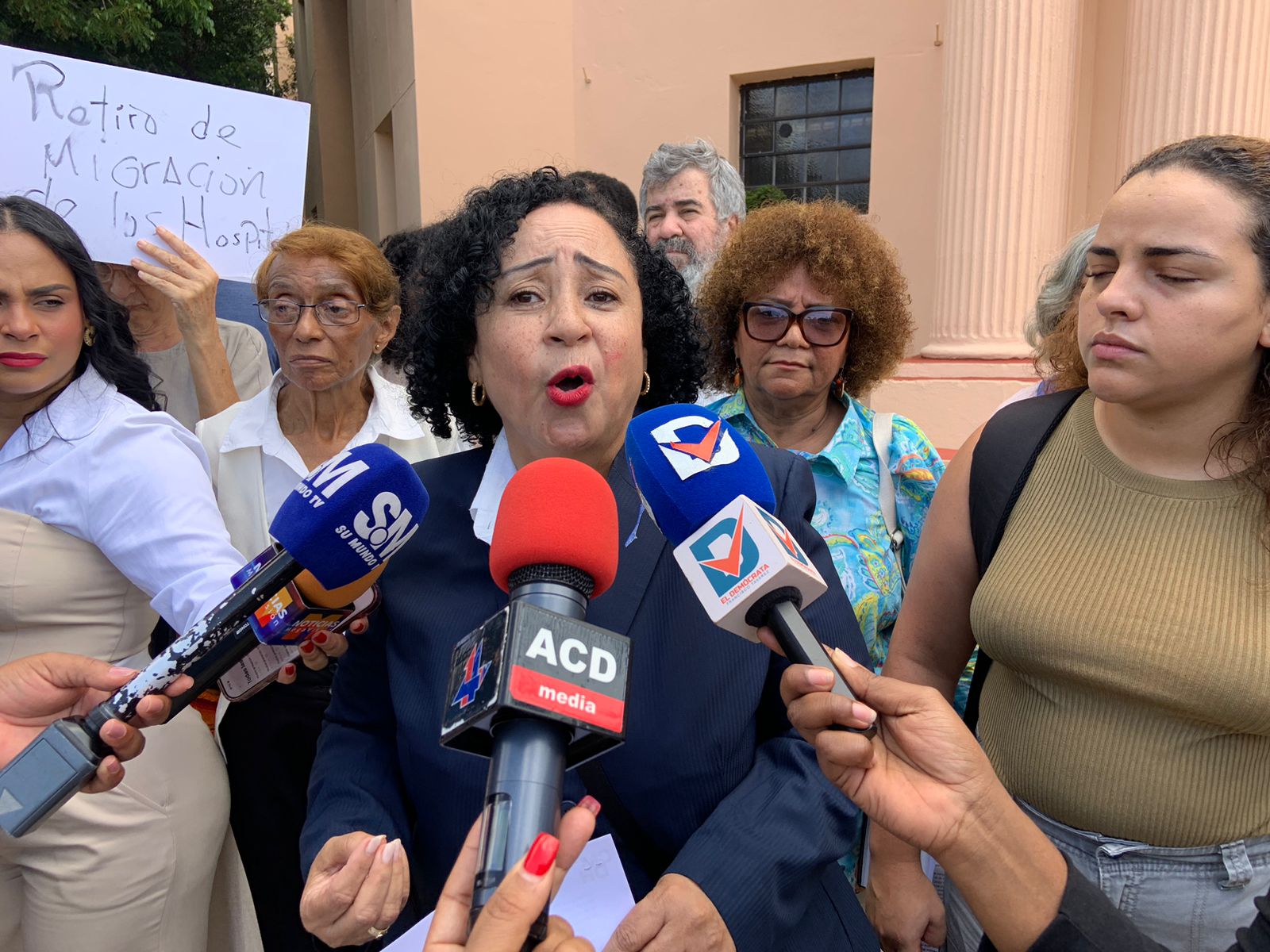 Colectivo Migración y Derechos Humanos pide a presidente Abinader anular protocolo migratorio