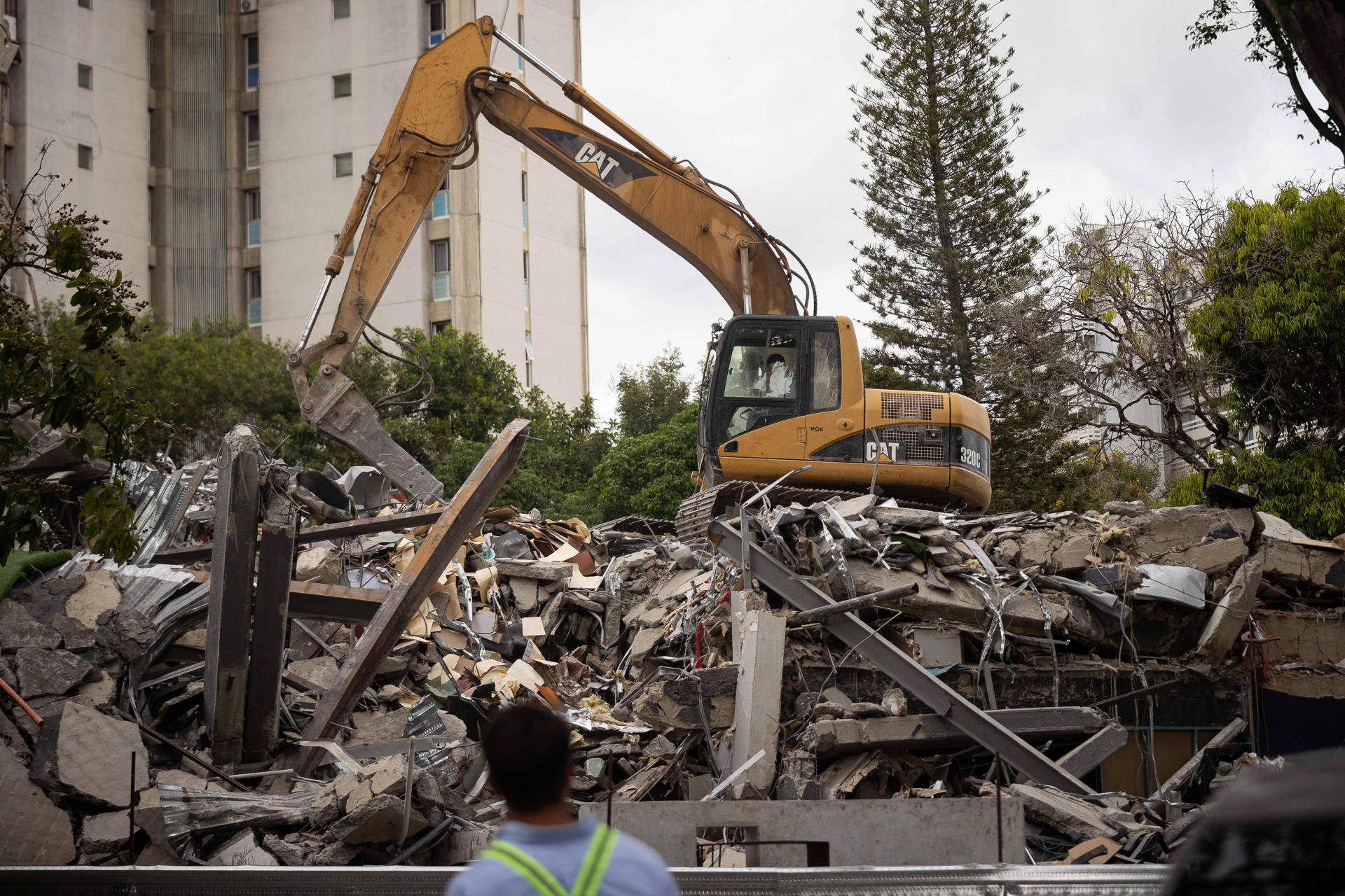 Suben a 3.899 los muertos tras el doble terremoto en Venezuela