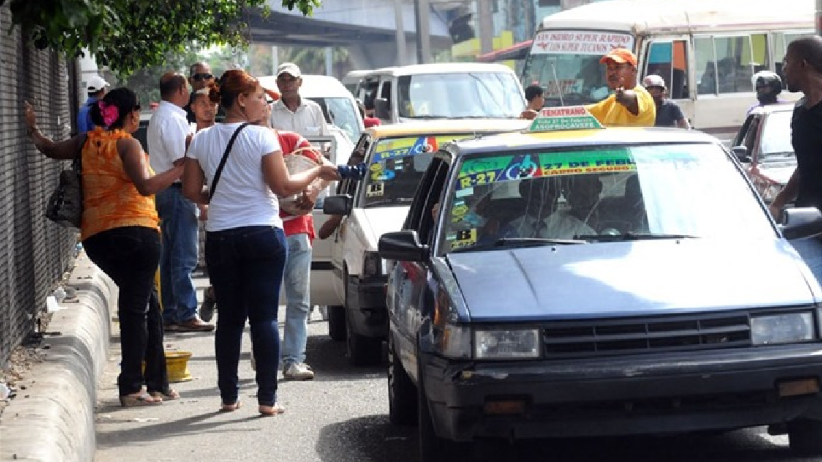 ¿Te pueden cobrar más por el pasaje? Intrant advierte que no se deben pagar aumentos no autorizados