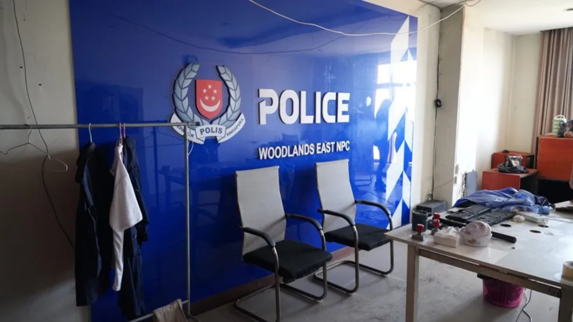 Nueva ciberestafa con IA suplanta a la Policía para robar dinero