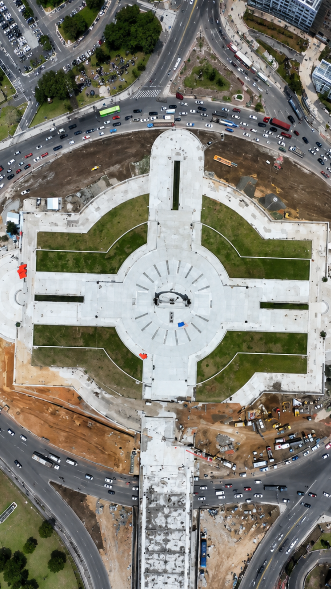 Ministro detalla el túnel de la Plaza de la Bandera y anuncia su inauguración este domingo
