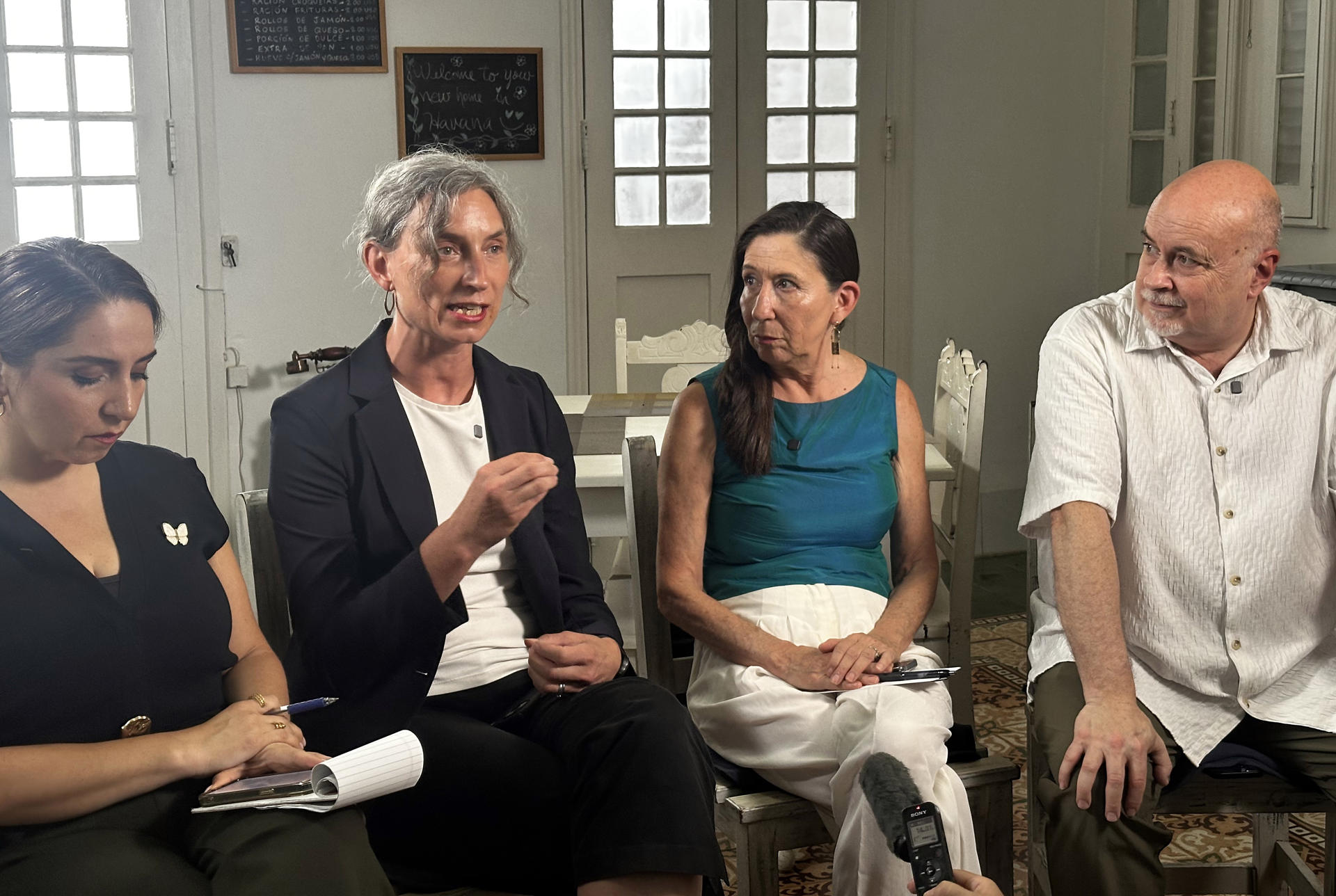 Congresistas demócratas abogan por las relaciones de «respeto mutuo» entre EEUU y Cuba