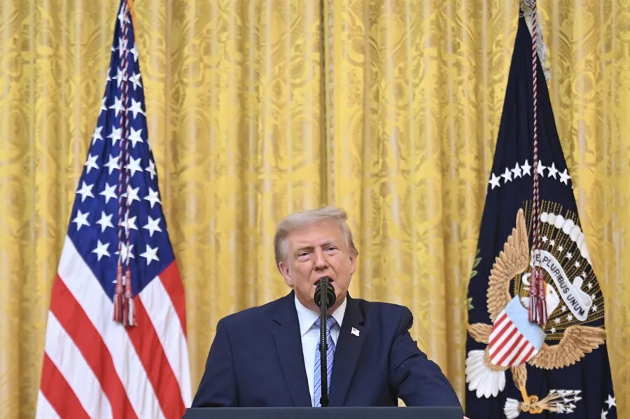 Trump cuestiona la integridad del sistema electoral de Estados Unidos y denuncia interferencias de China