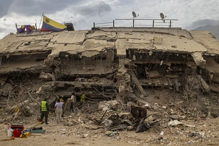 Venezuela supera las 6.000 muertes por terremotos del 24 de junio