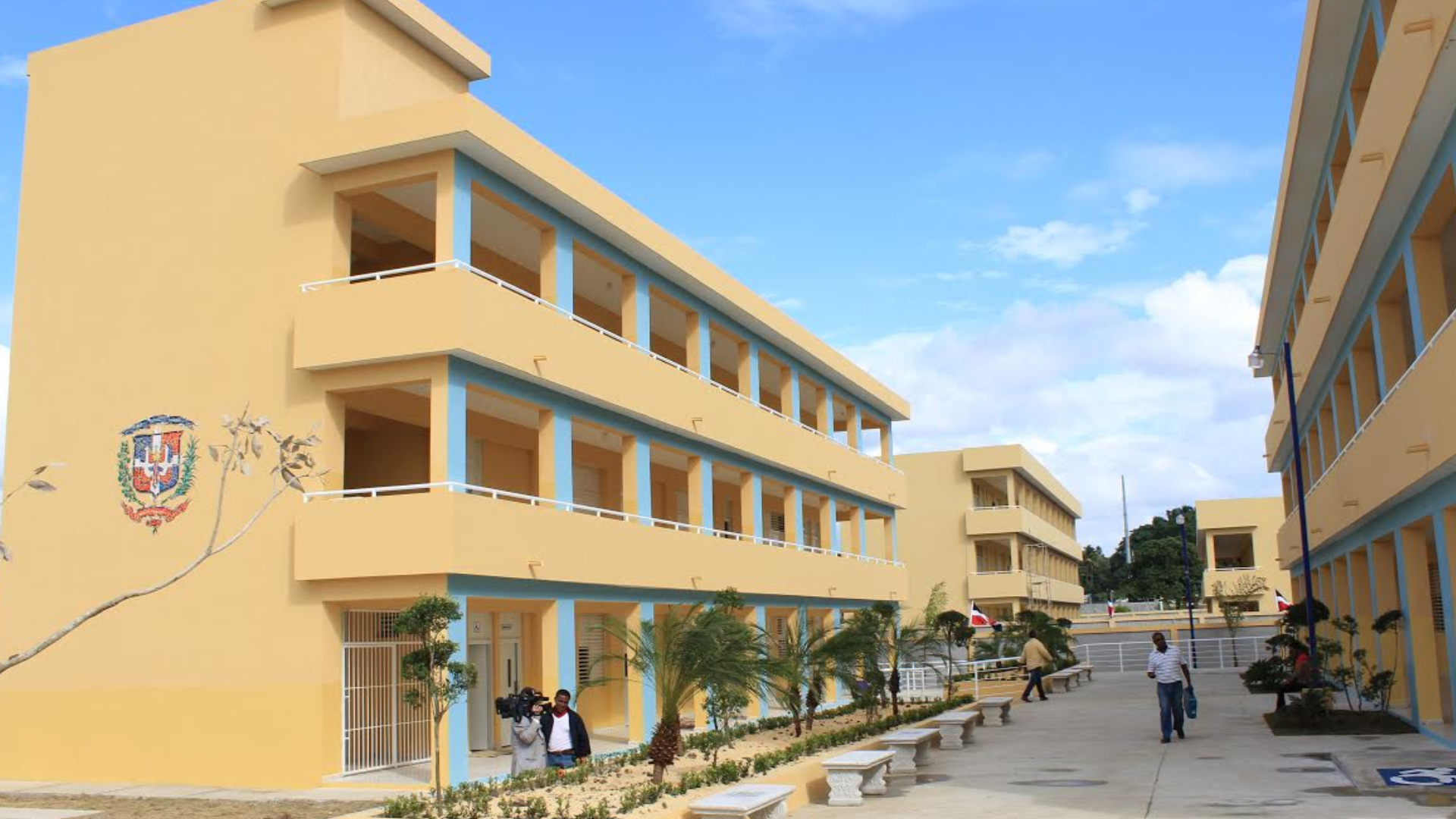 Previo al año escolar: ADP denuncia déficit de aulas y deterioro de planteles