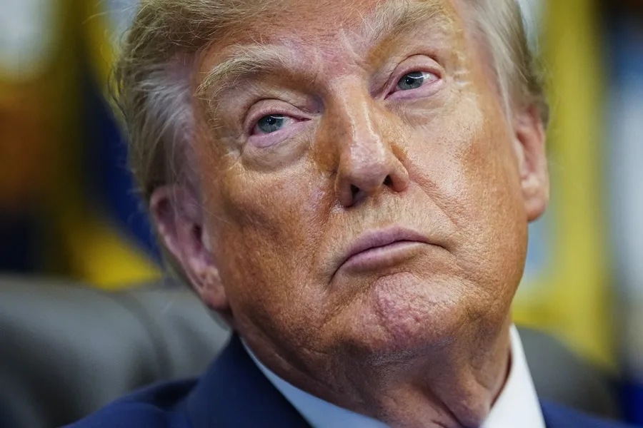 «¡Se acabó!»Trump acusa a Canadá de imponer «enormes aranceles»