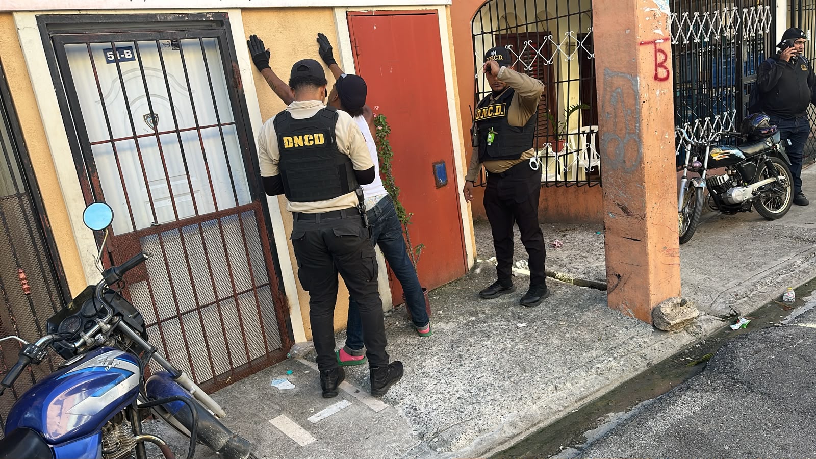 Autoridades realizan 680 operativos contra el microtráfico en San Cristóbal y Peravia