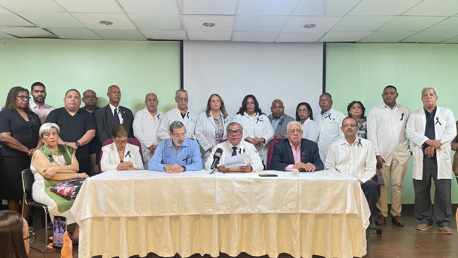Día del Médico: movimientos denuncian crisis del sector y reclaman mejores condiciones laborales