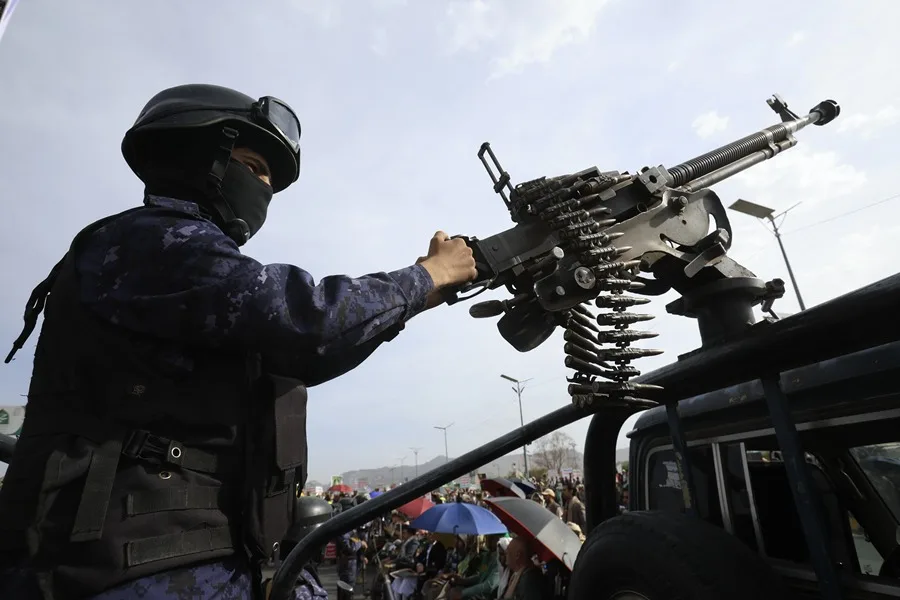 Estados Unidos acusa a los hutíes de Yemen de imponer un embargo marítimo en el mar Rojo
