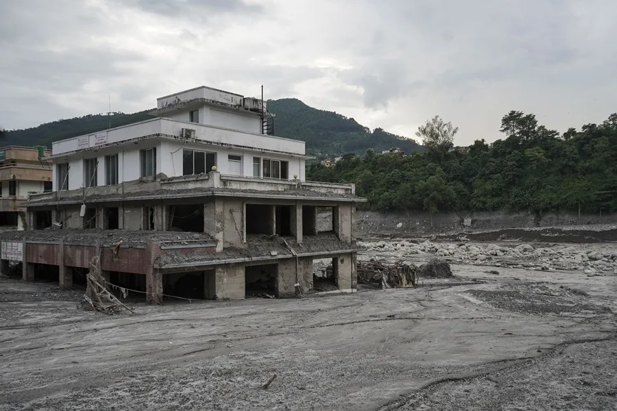 Nepal: suman 903 muertos y 4.247 desaparecidos por riada