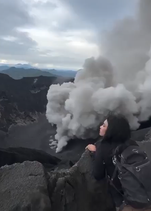 Erupción del volcán Dukono: ¿Por qué se viralizó este fin de semana?