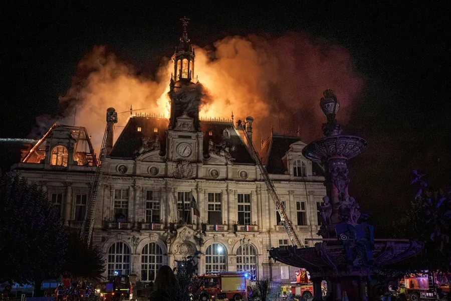 Noche tranquila en Francia tras las medidas de toque de queda, según el Gobierno