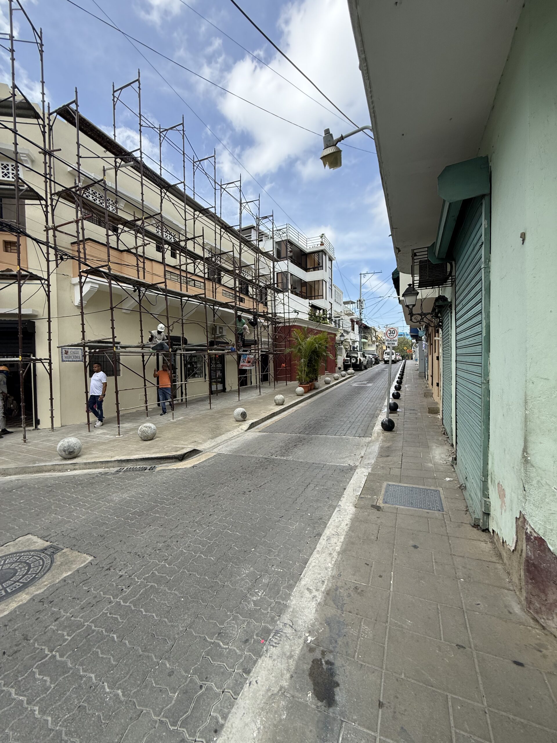 ¿Puede la economía nocturna transformar la Zona Colonial en un motor de desarrollo?