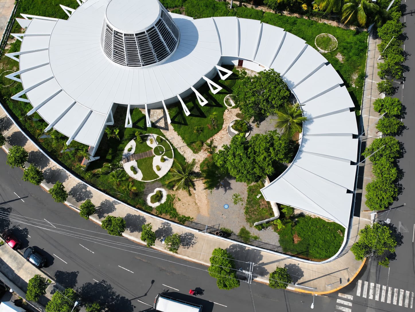 Arquitectos denuncias que Senado pretende desalojarlos de La Feria