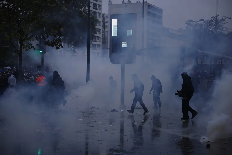 Prohíben la marcha del sábado propuesta en París por los sindicatos y «chalecos amarillos»